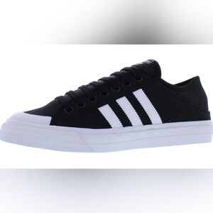 NWOT Adidas Men's Black and White Sneakers